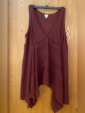 Converse One Star - Sleeveless Tunic blouse, Handkerchief Hem, Burgundy, Sz XL
